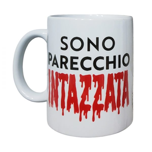 tazza in ceramica sono parecchio intazzata